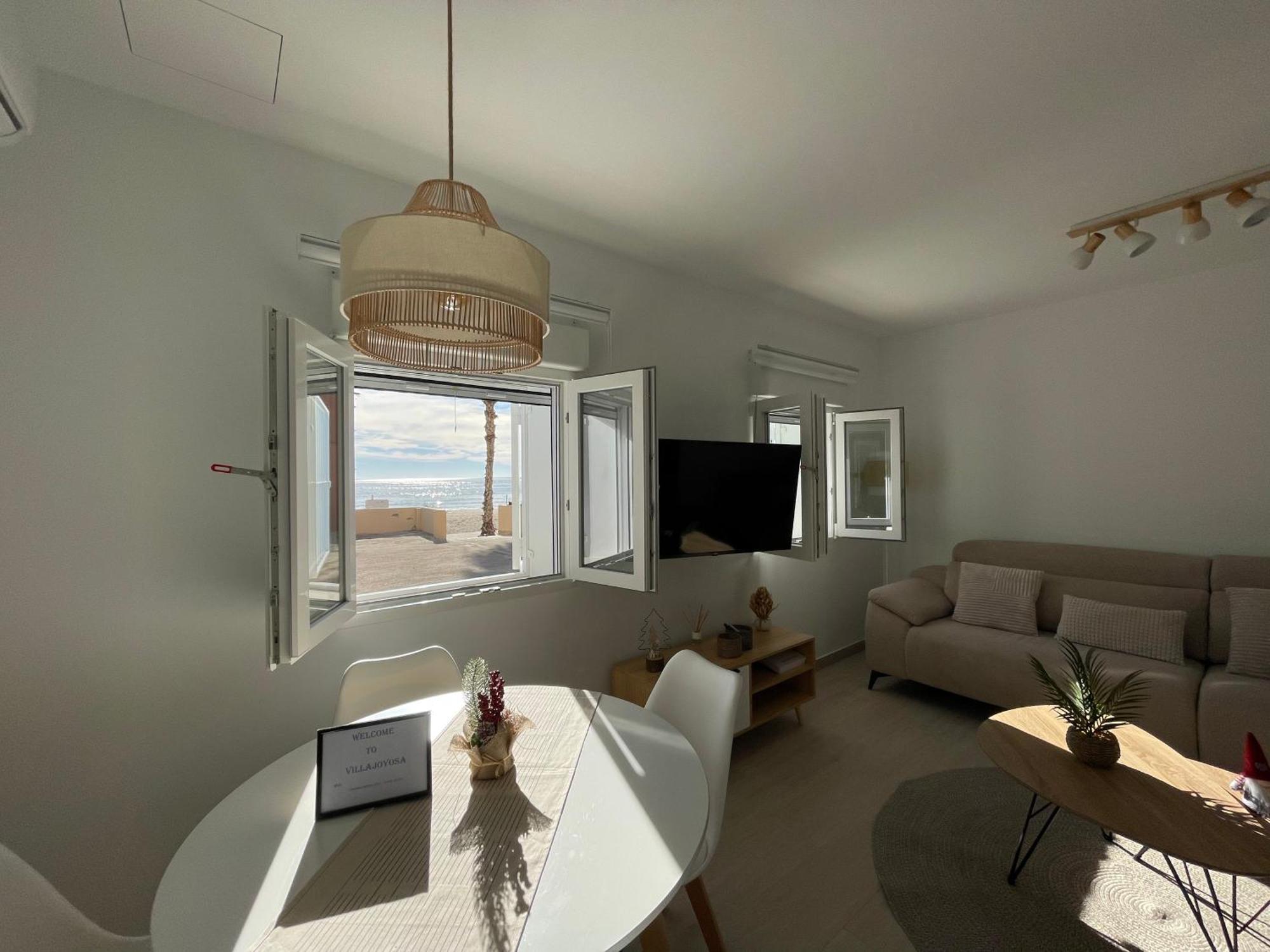 Casita La Basseta D' Oli Apartment บิยาโฮโยซา ภายนอก รูปภาพ